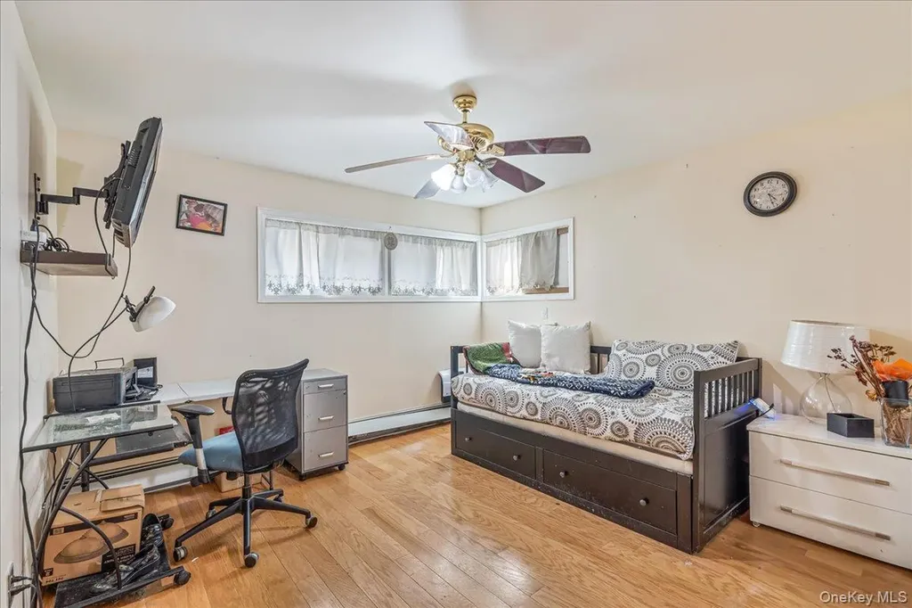 236 Duckpond Drive S Wantagh NY 11793