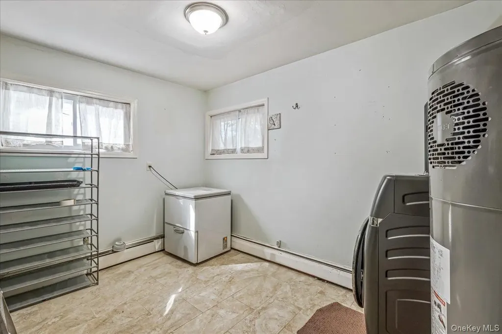 236 Duckpond Drive S Wantagh NY 11793