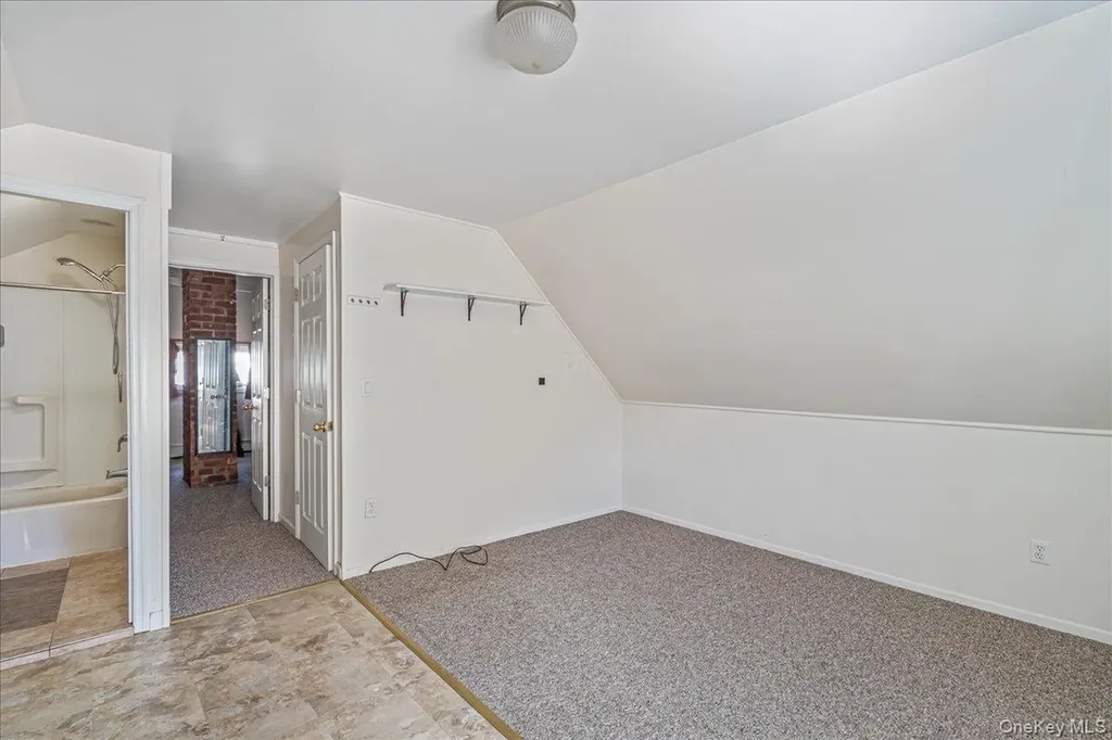 236 Duckpond Drive S Wantagh NY 11793
