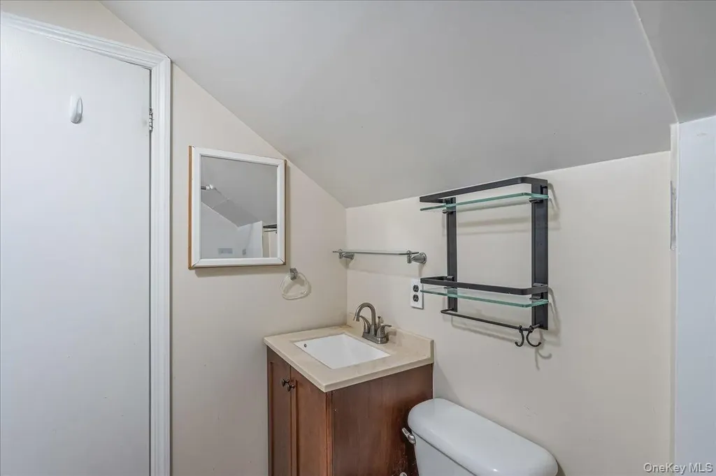 236 Duckpond Drive S Wantagh NY 11793