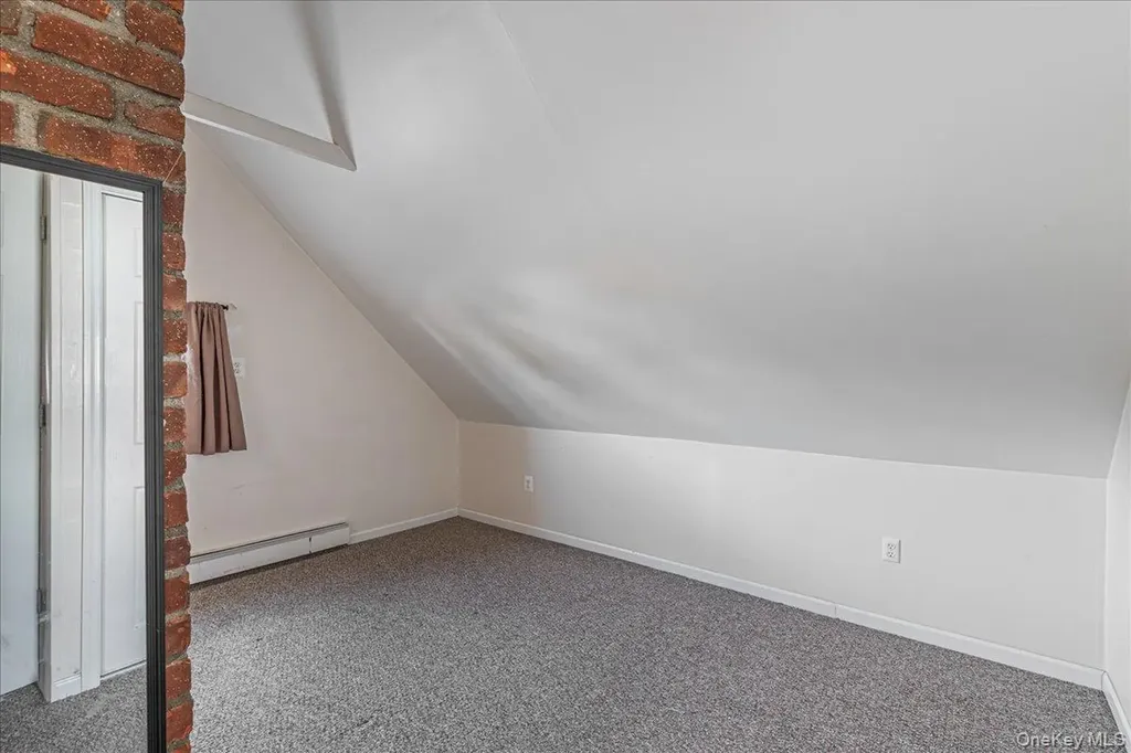 236 Duckpond Drive S Wantagh NY 11793