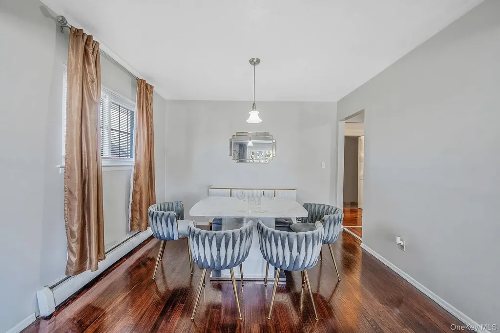 828 Barth Drive North Baldwin NY 11510
