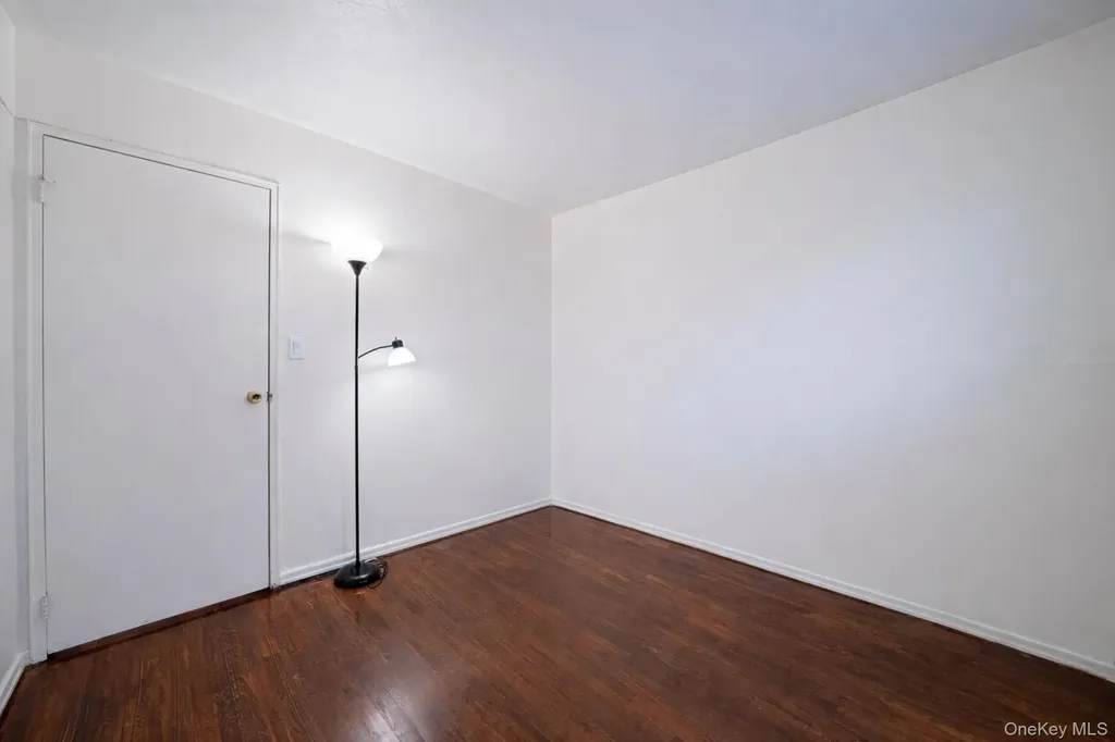 828 Barth Drive North Baldwin NY 11510