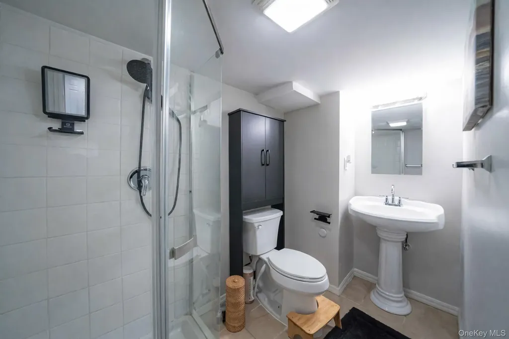 828 Barth Drive North Baldwin NY 11510