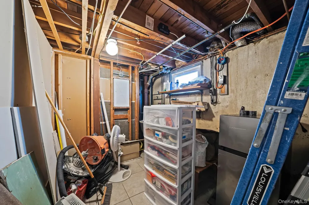 828 Barth Drive North Baldwin NY 11510
