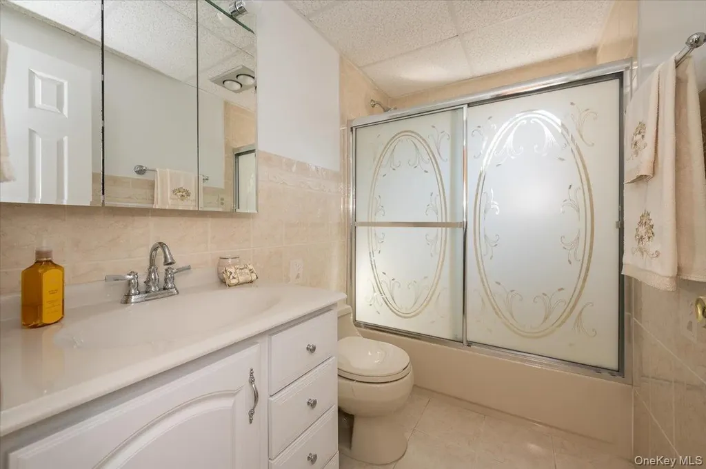 451 Nassau Boulevard Williston Park NY 11596