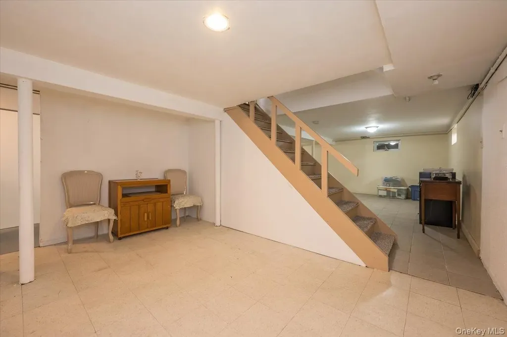451 Nassau Boulevard Williston Park NY 11596