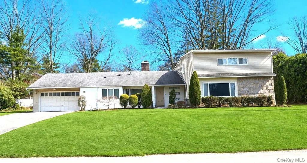 5 Fieldstone Lane Great Neck NY 11020