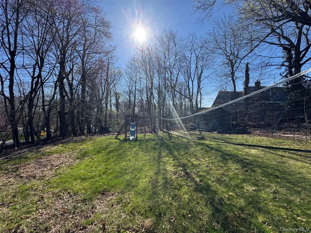 Ray Place Northport NY 11768