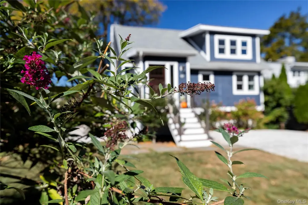 32 Hudson River Lane Garrison NY 10524