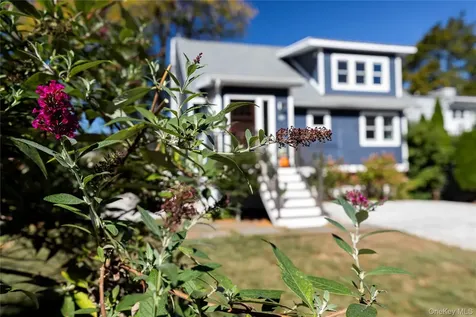 32 Hudson River Lane Garrison NY 10524