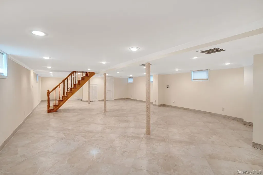 14934 Lefferts Boulevard South Ozone Park NY 11420