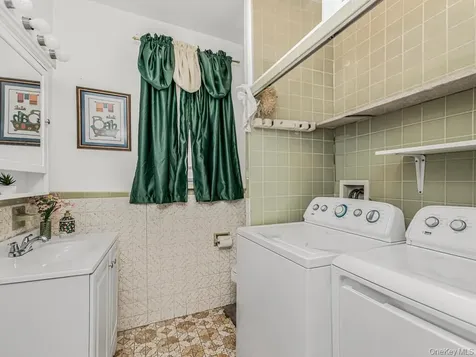 26 Normandy Road Yonkers NY 10701