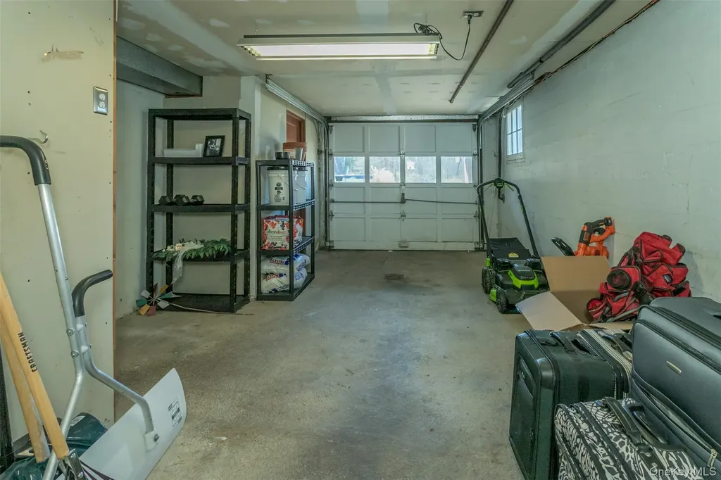 18 Scanlon Avenue Florida NY 10921
