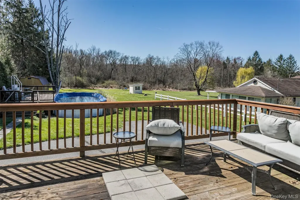 18 Scanlon Avenue Florida NY 10921