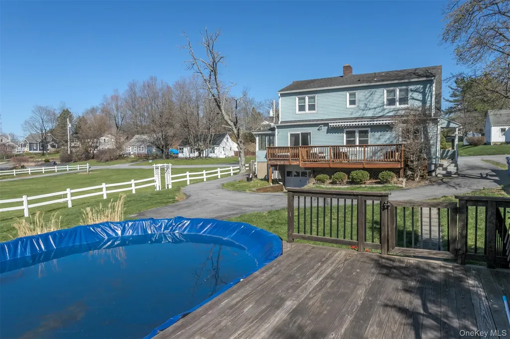 18 Scanlon Avenue Florida NY 10921