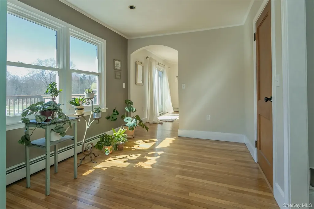 18 Scanlon Avenue Florida NY 10921