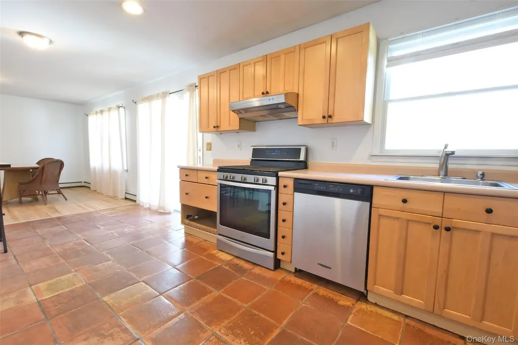 28 Williston Road Sound Beach NY 11789