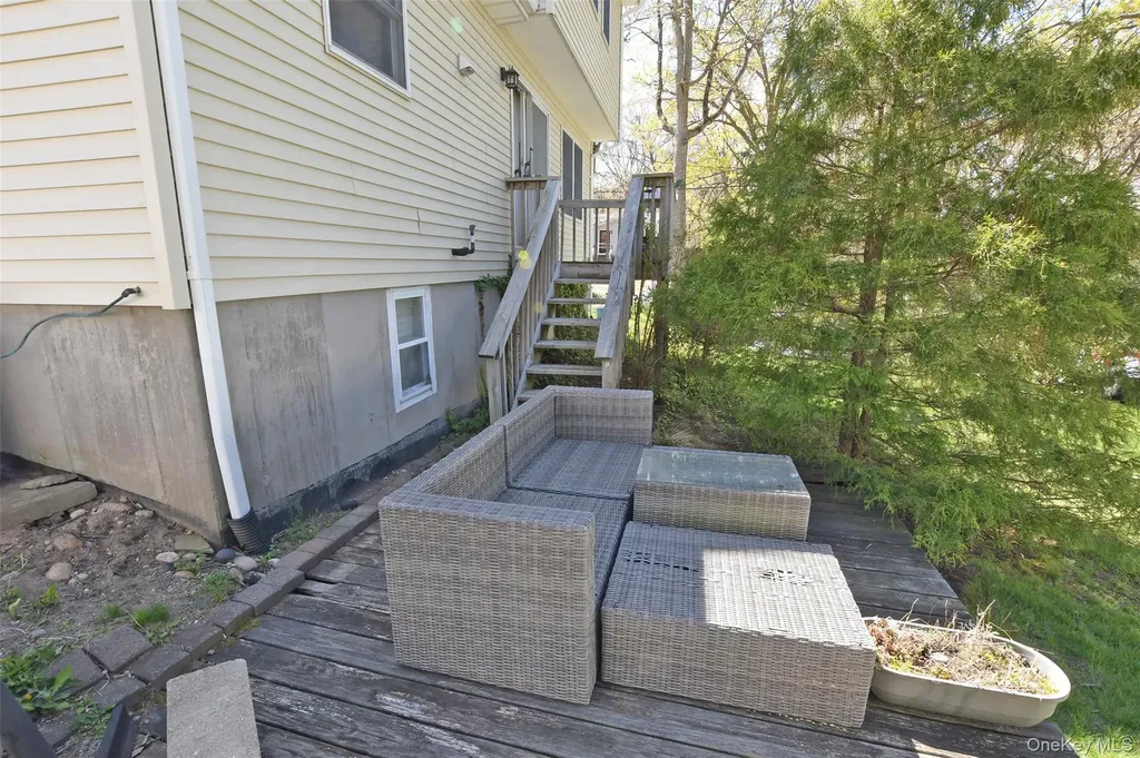 28 Williston Road Sound Beach NY 11789
