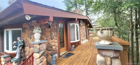 12 Donenfeld Drive Kauneonga Lake NY 12749