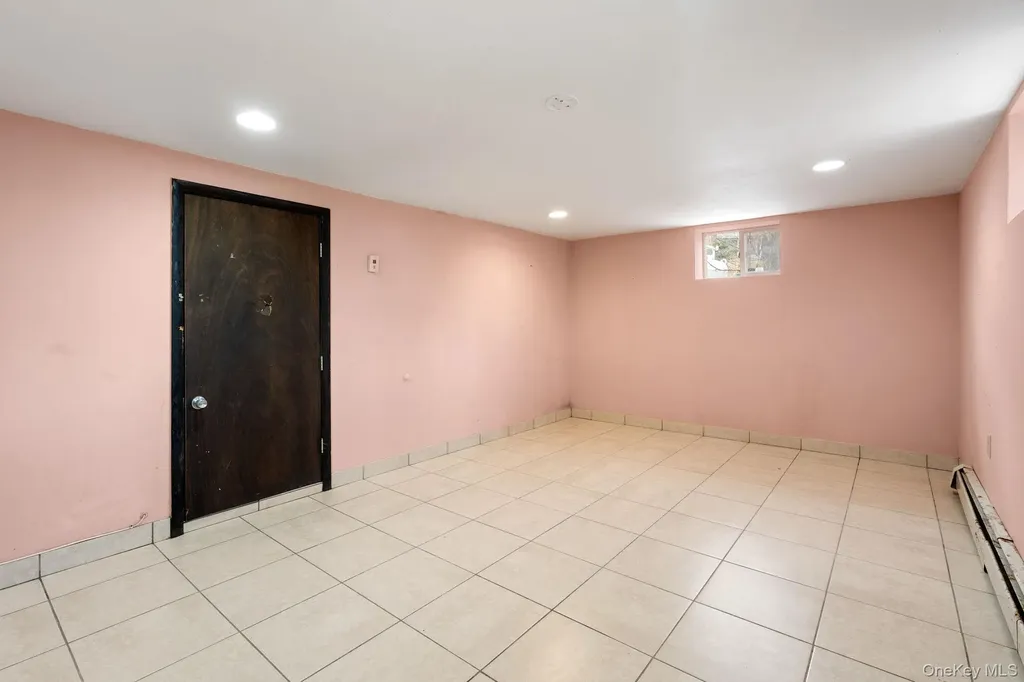 4 Woodland Circle N Monroe NY 10950