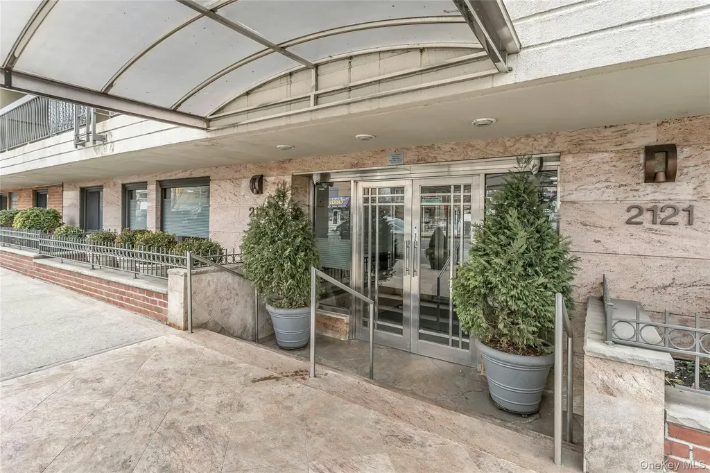 2121 Shore Parkway Brooklyn NY 11214