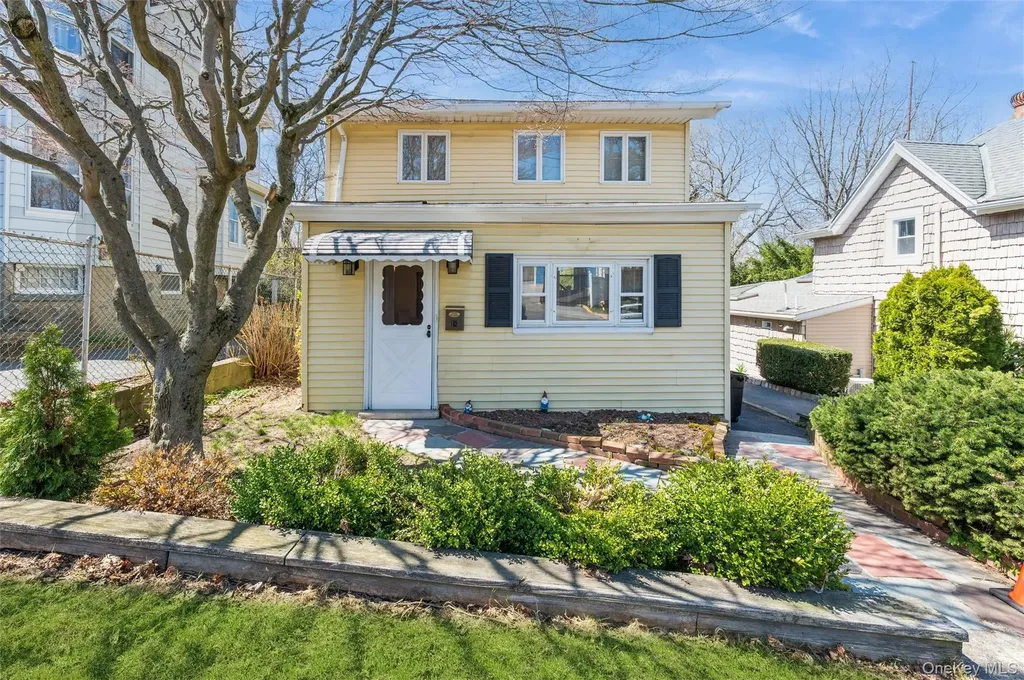 18 S Washington Avenue Dobbs Ferry NY 10522