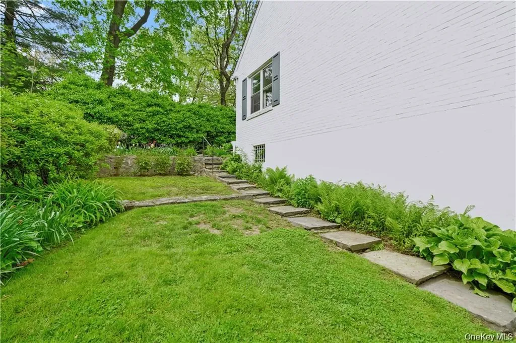 6 Wildway Bronxville NY 10708