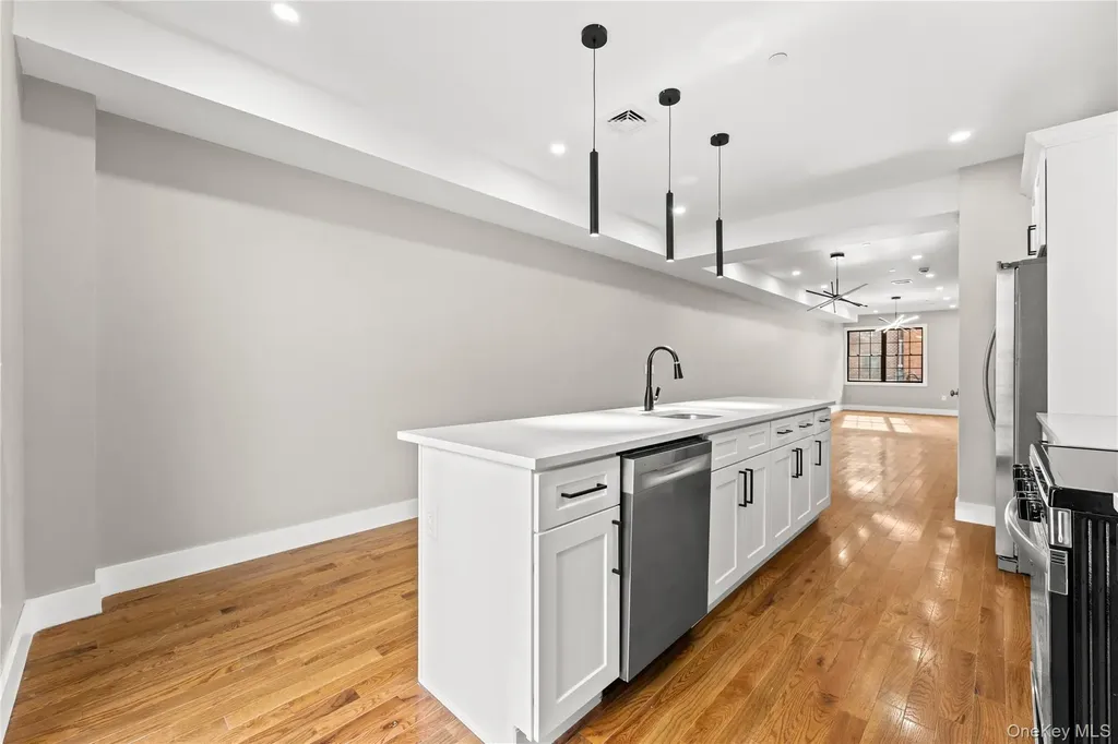 463 143rd Street Bronx NY 10454