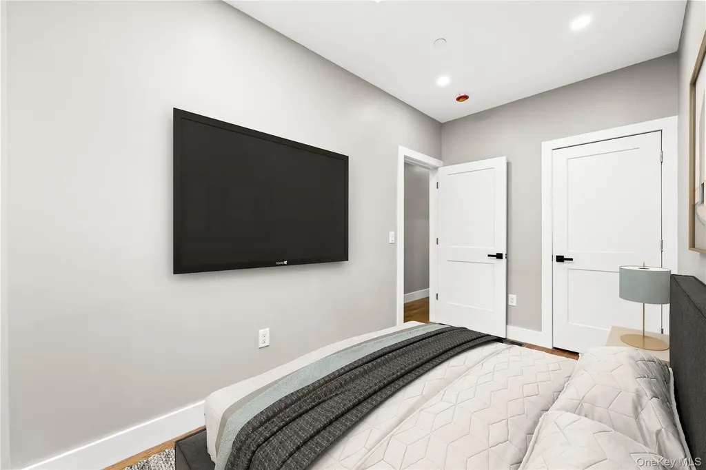 463 143rd Street Bronx NY 10454