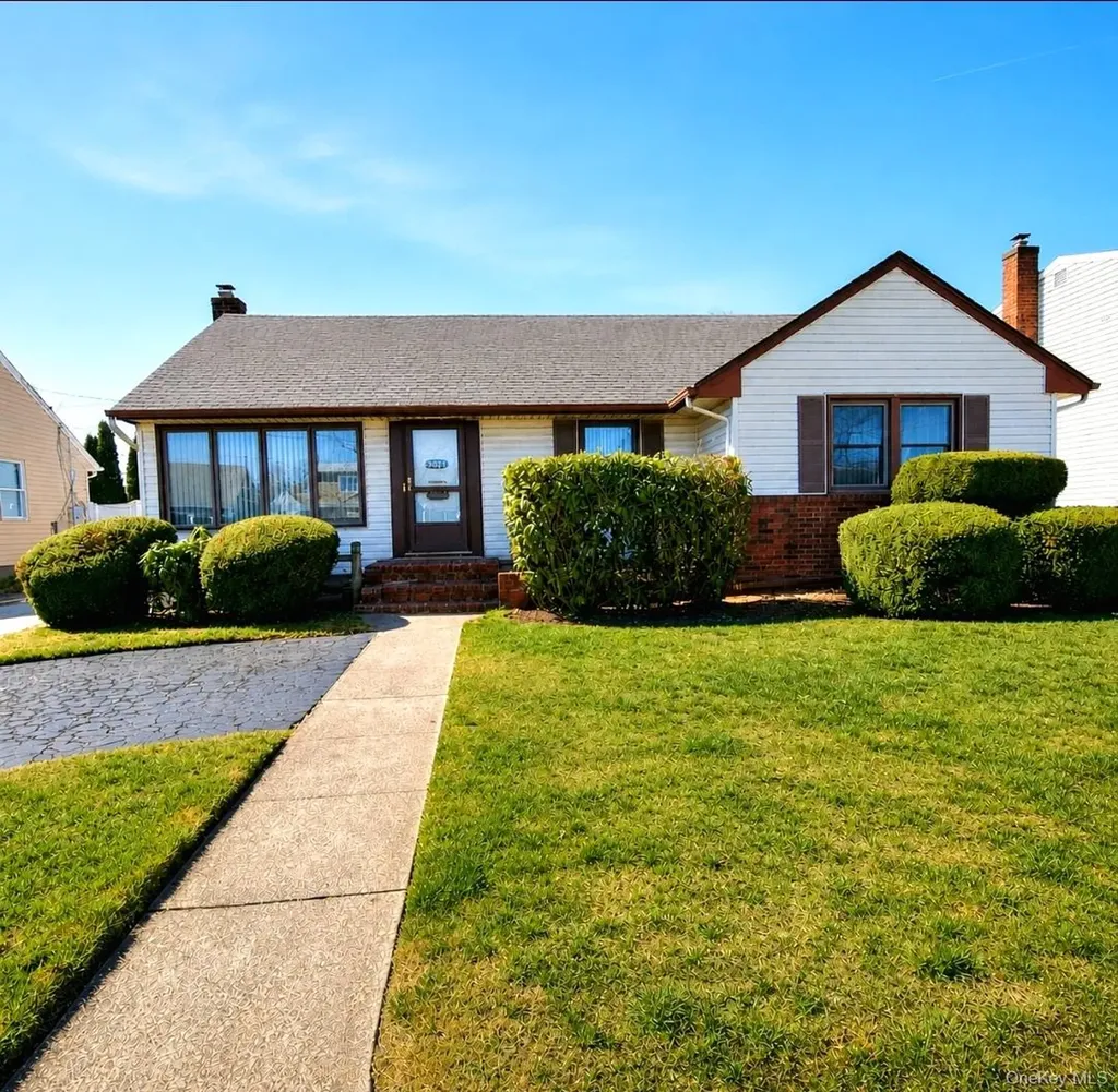3030 N Jerusalem Road Wantagh NY 11793