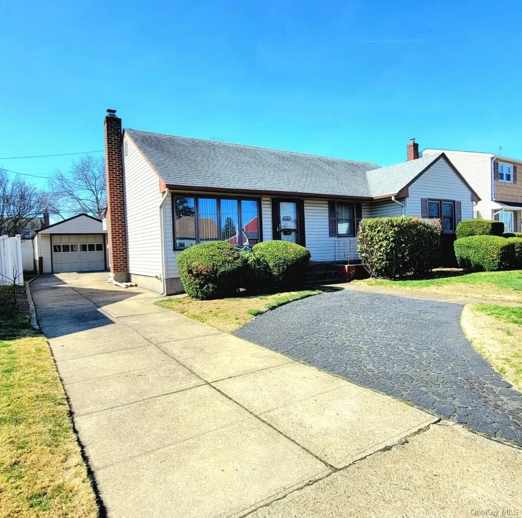 3030 N Jerusalem Road Wantagh NY 11793