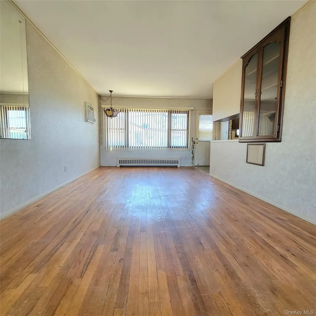 3030 N Jerusalem Road Wantagh NY 11793
