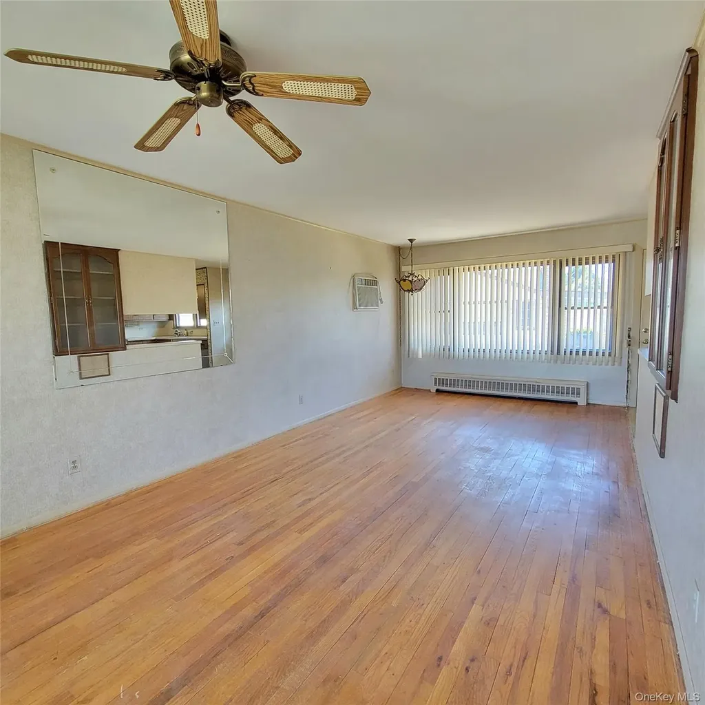 3030 N Jerusalem Road Wantagh NY 11793