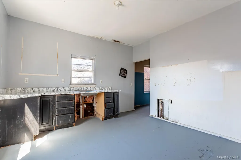14 Dongan Street Staten Island NY 10310