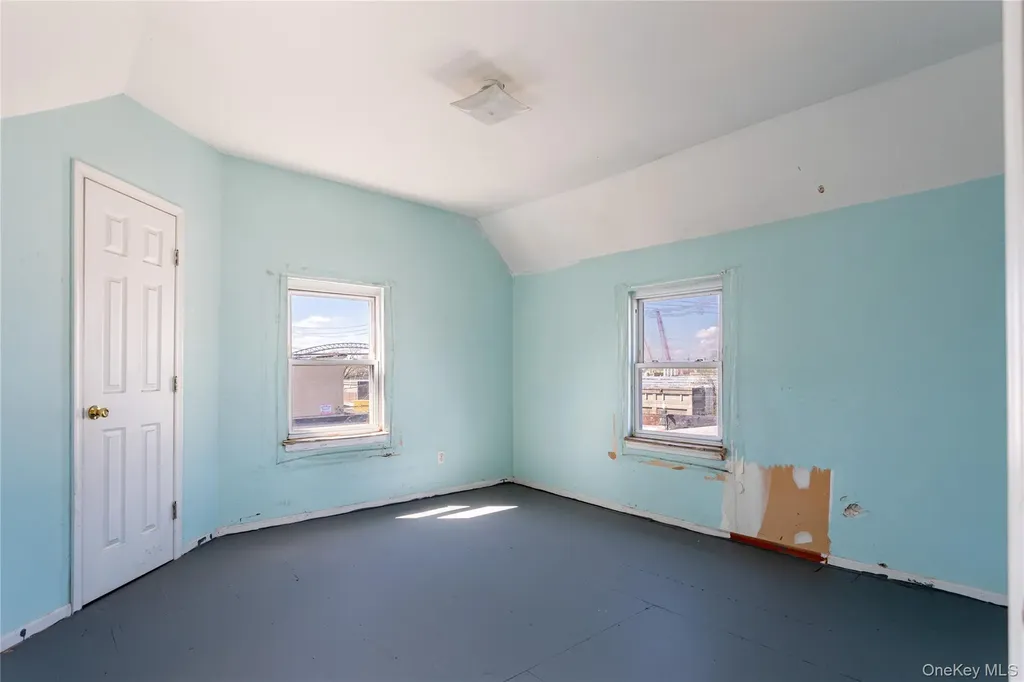 14 Dongan Street Staten Island NY 10310