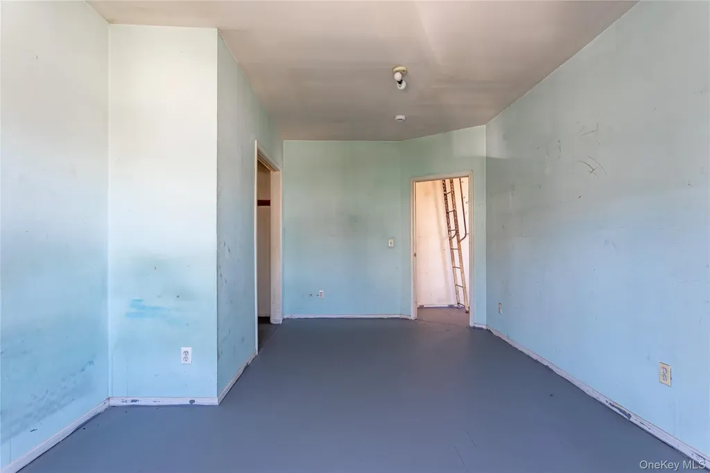 14 Dongan Street Staten Island NY 10310