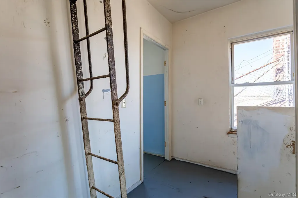 14 Dongan Street Staten Island NY 10310