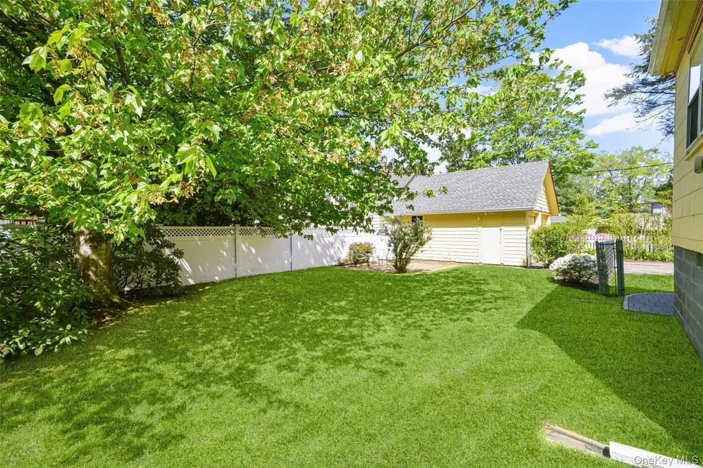 210 Beach Avenue Mamaroneck NY 10543