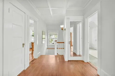 210 Beach Avenue Mamaroneck NY 10543