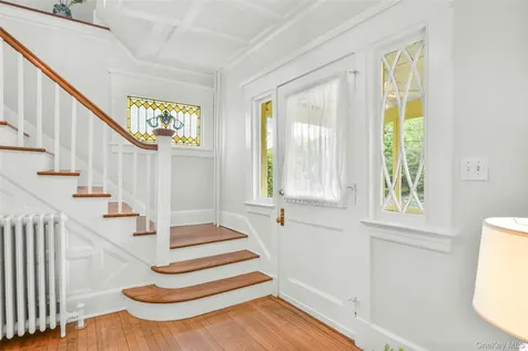 210 Beach Avenue Mamaroneck NY 10543
