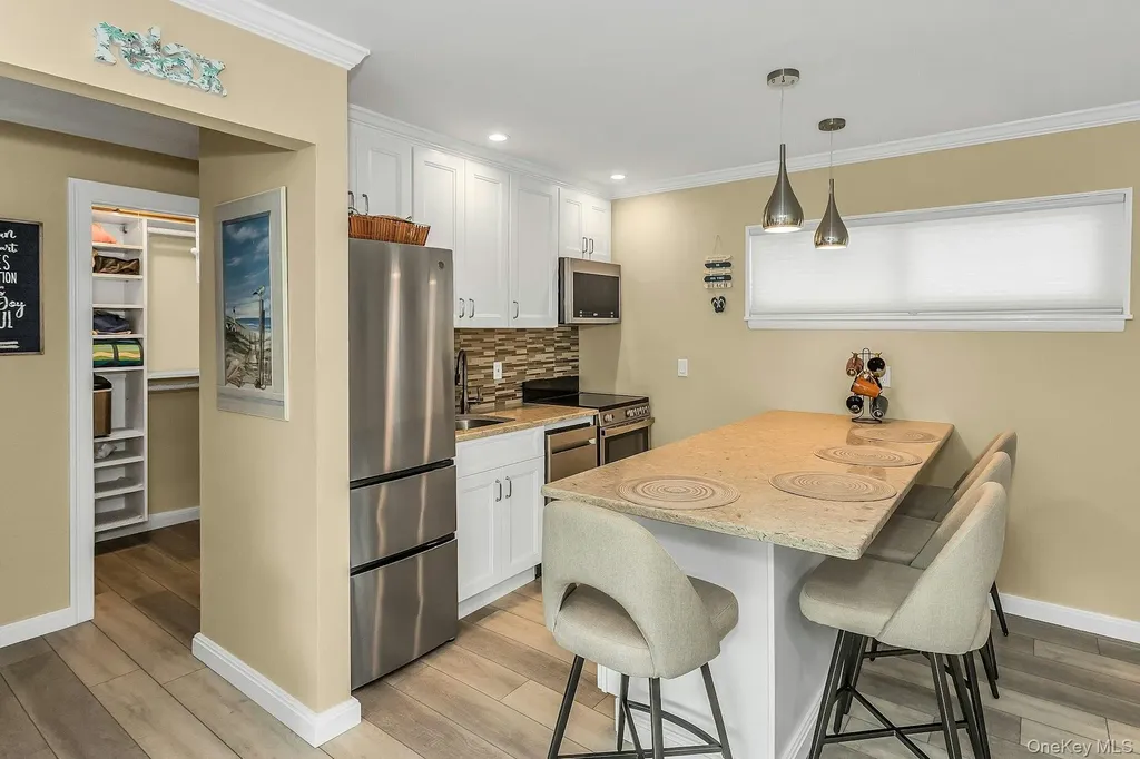281 Dune Road Westhampton Beach NY 11978