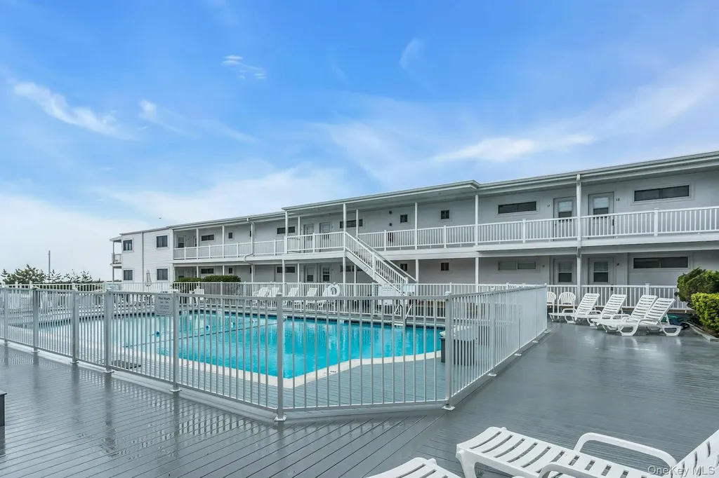 281 Dune Road Westhampton Beach NY 11978