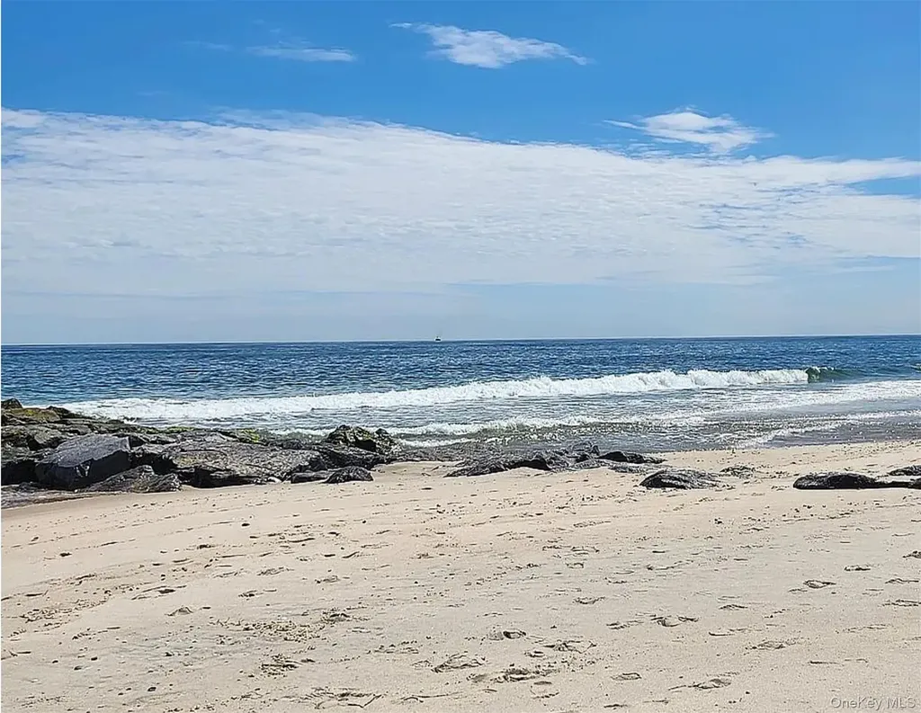 281 Dune Road Westhampton Beach NY 11978