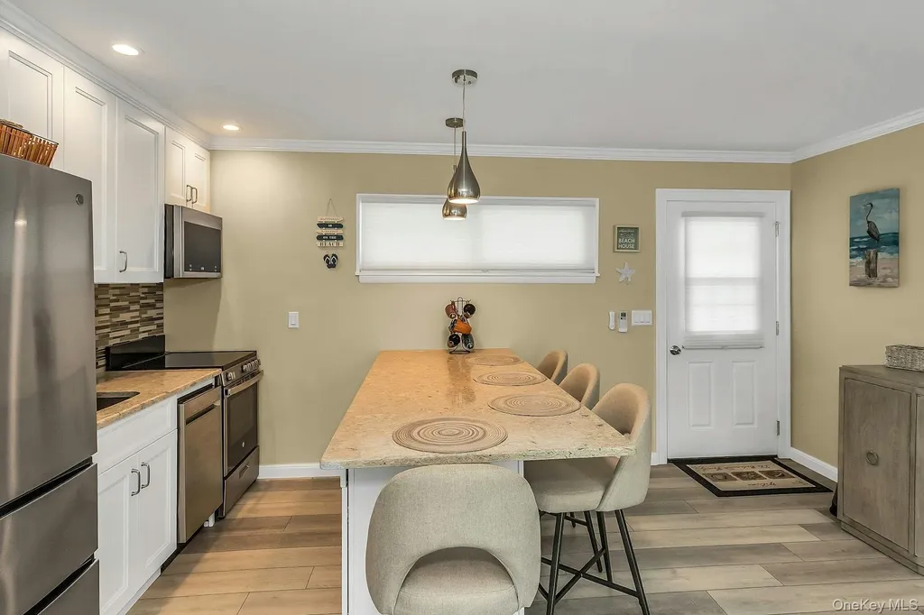 281 Dune Road Westhampton Beach NY 11978