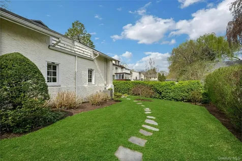 5 Witherbee Avenue Pelham NY 10803