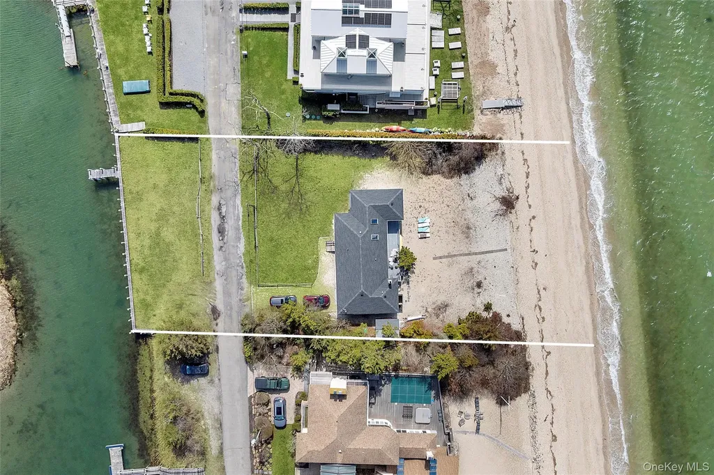 21 E Shore Drive Southampton NY 11968