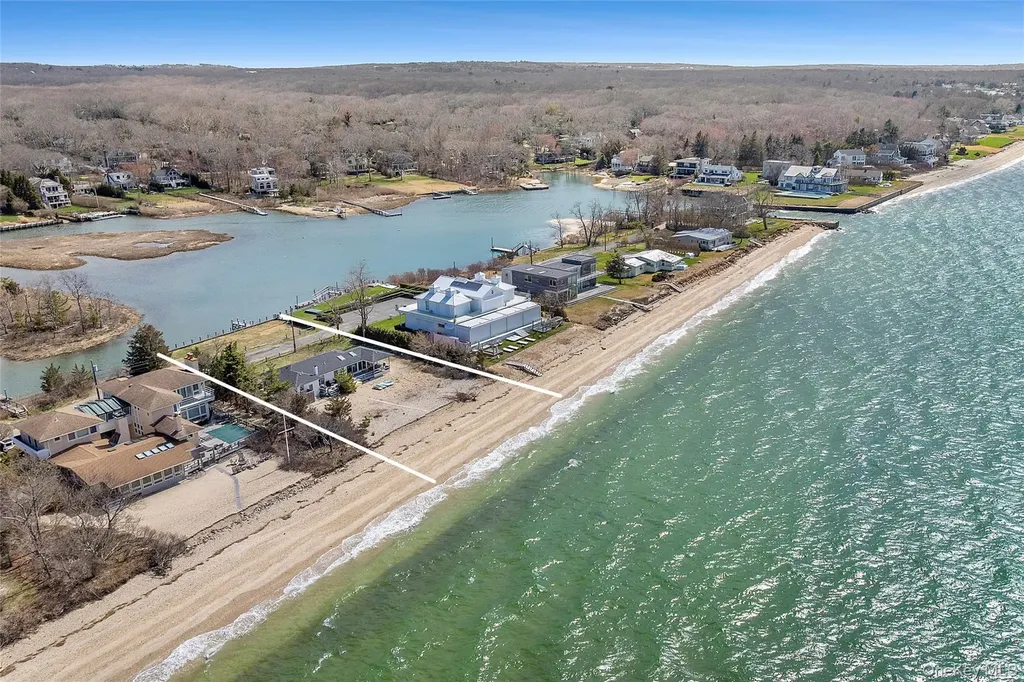21 E Shore Drive Southampton NY 11968
