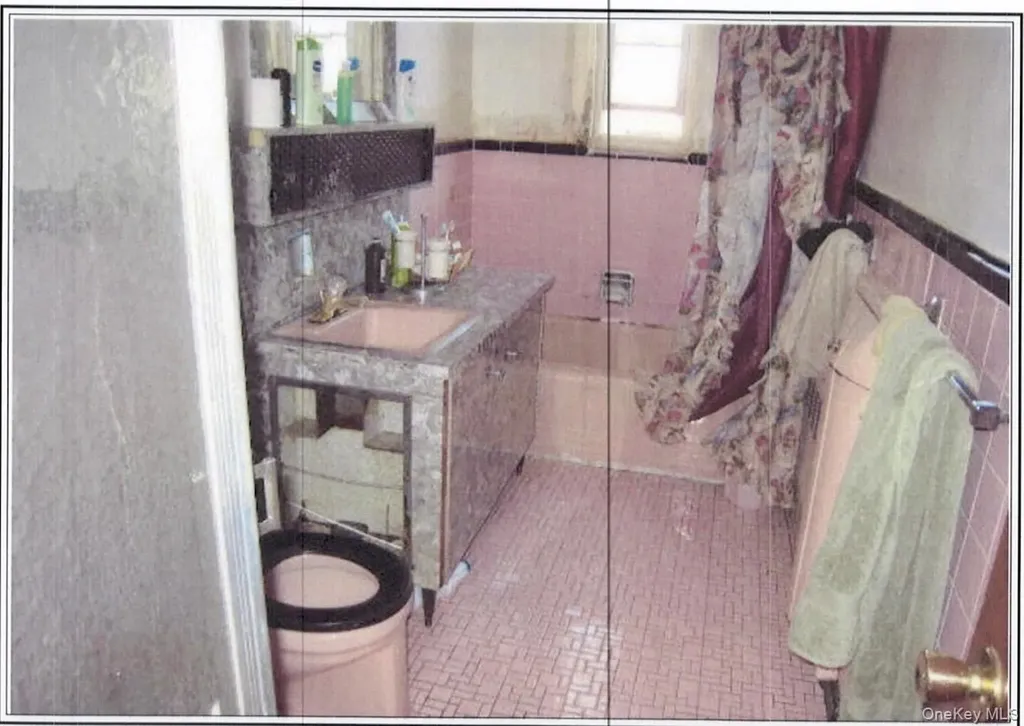 673 E 57th Street Brooklyn NY 11234