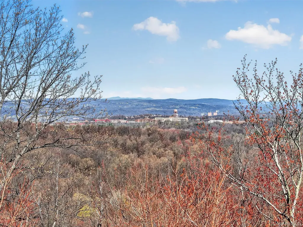 20-22 Hideaway Place Beacon NY 12508
